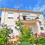 Anita 608