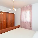 Apartman Anita 608 *