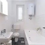 Anita 608 Apartman *