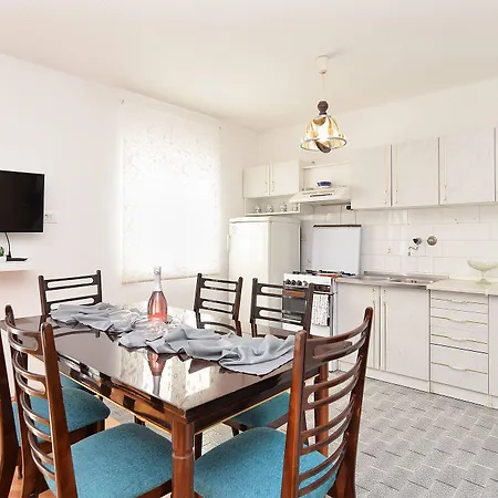 Anita 608 Apartman